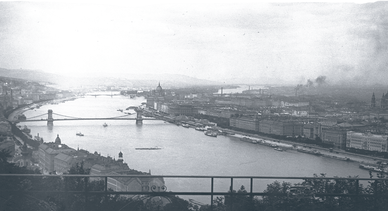 The view from Gellert Hill in 1904