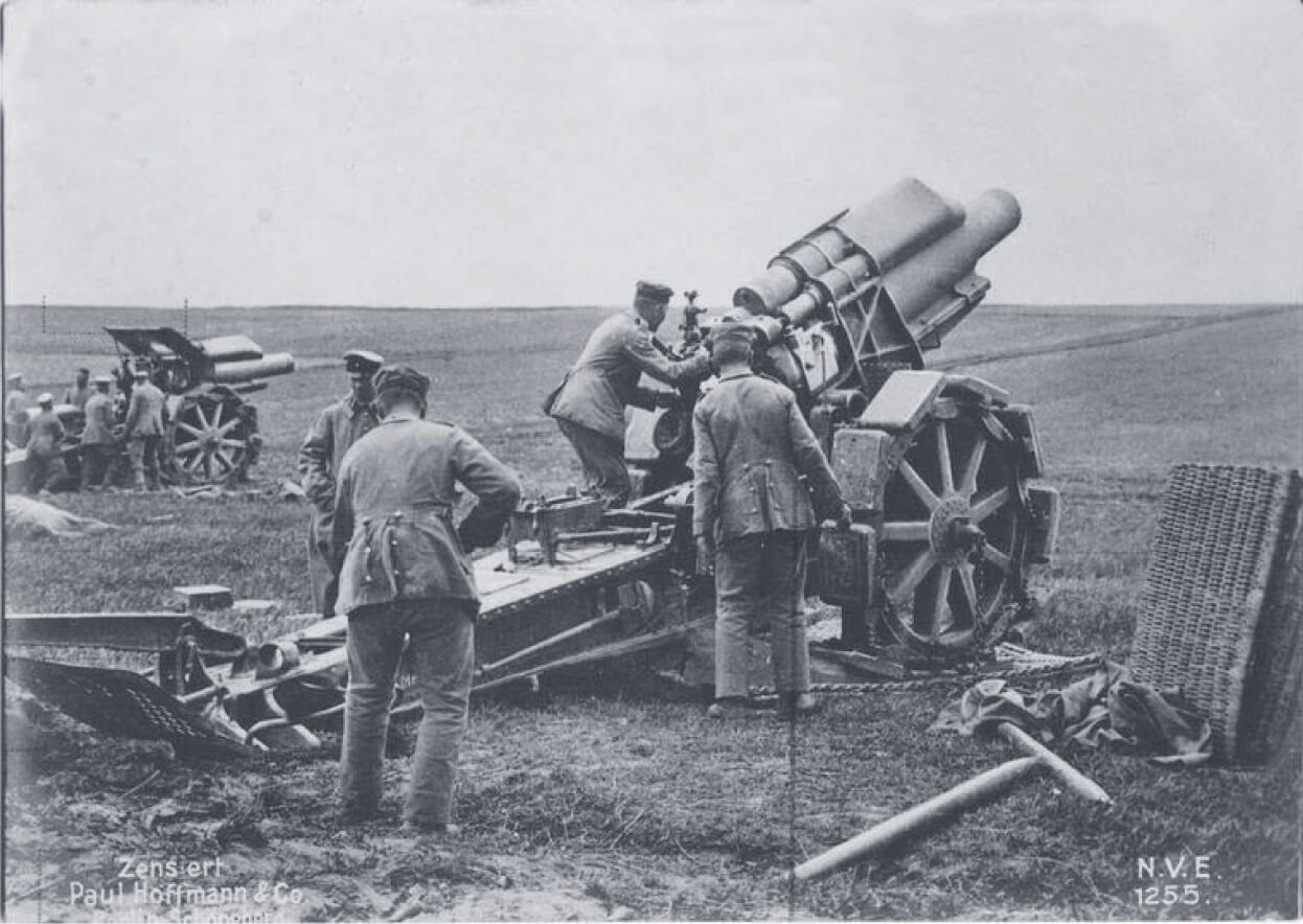 German soldiers with heavy mortars  around 1914