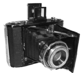 The Nettar Anastigmat camera that belonged to Pista Fábos