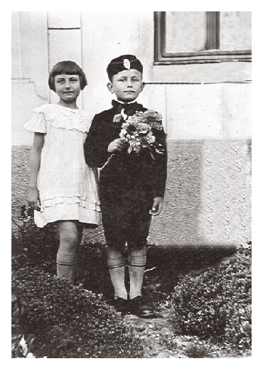 Ari and Gyula in 1940