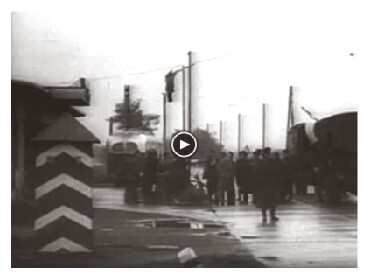 Looped video footage showing a police presence at the Austrian-Hungarian border