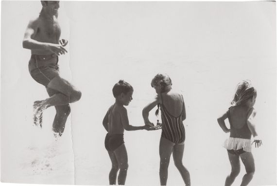 Gyula at the seashore with his three children in 1969