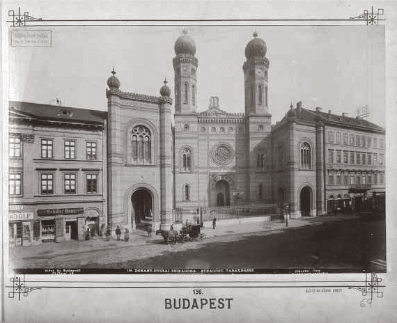 Dohány Street Synagogue around 1890