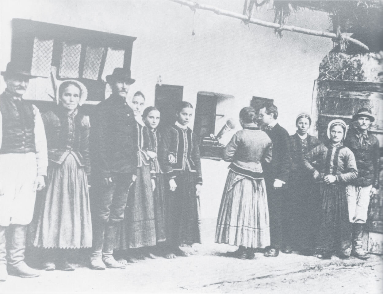 Béla Bartók recording folk music in 1908