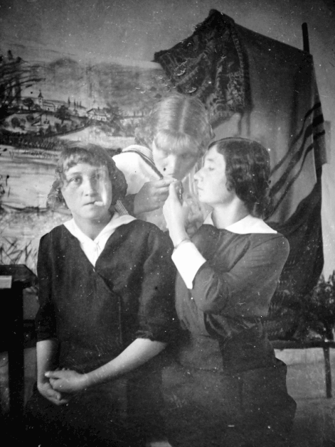 Three women smoking in 1928