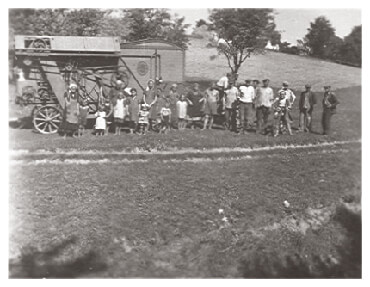 Fábos threshing machine operation