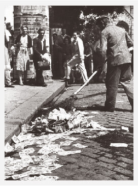 Worthless money during the period of inflation in 1946