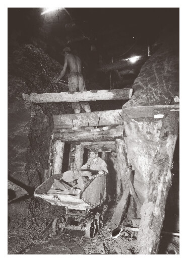 Coal mine in Hungary in 1953