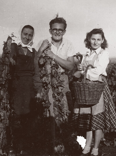 Hungarian peasant family posing in a vineyard